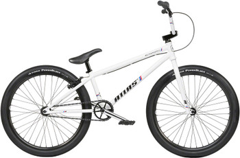 We The People Atlas 24" BMX Bike - 21.75" TT, White