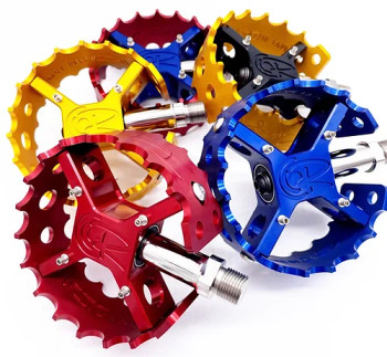 Bullseye Roger Round Pedals