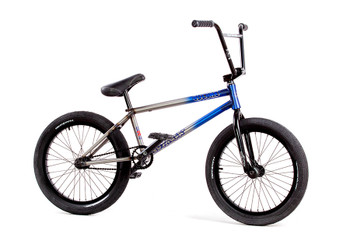 Volume Pro Voyager XL Complete Bike